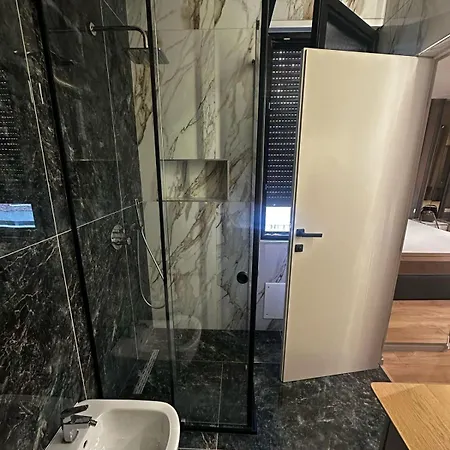 Apartment Fjori Di Bosco Tirana