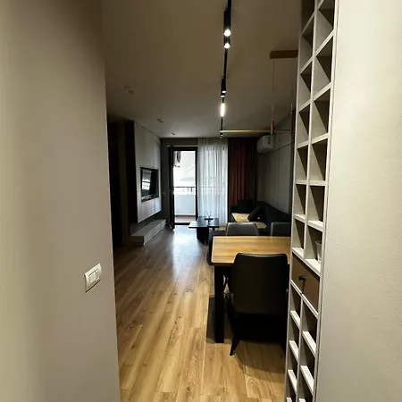 Apartment Fjori Di Bosco Tirana