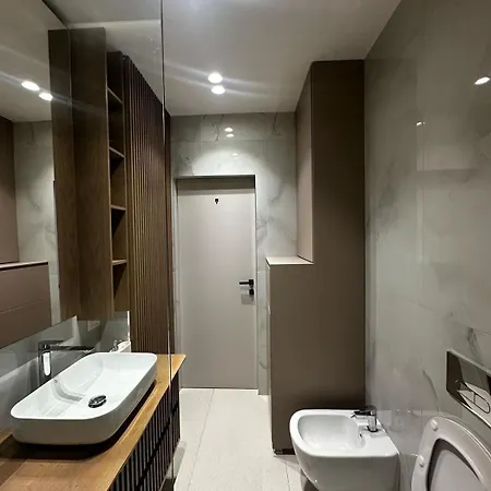 Apartment Fjori Di Bosco Tirana